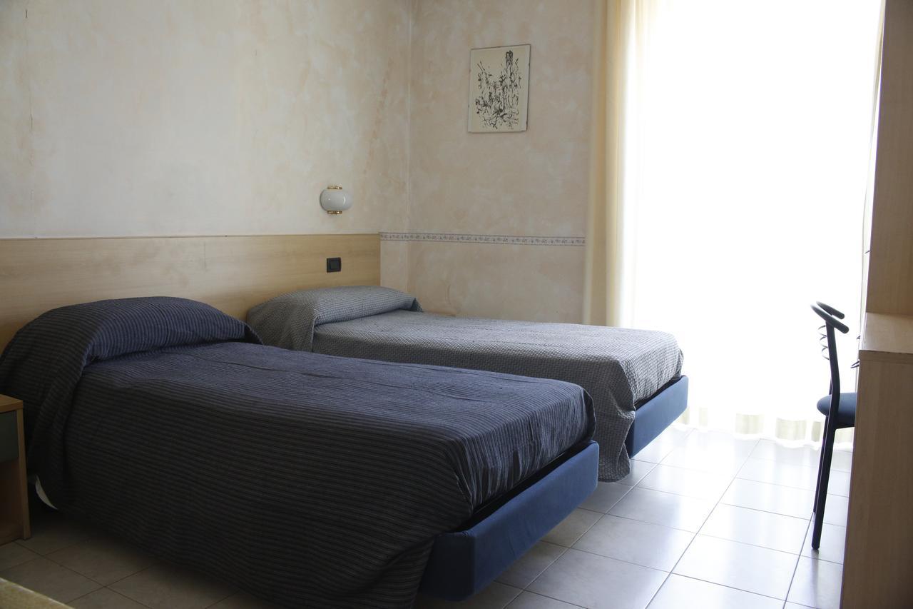 Hotel Narnia Екстер'єр фото