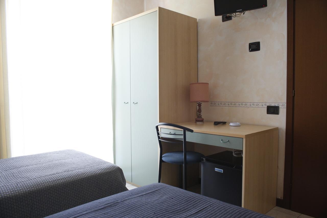 Hotel Narnia Екстер'єр фото